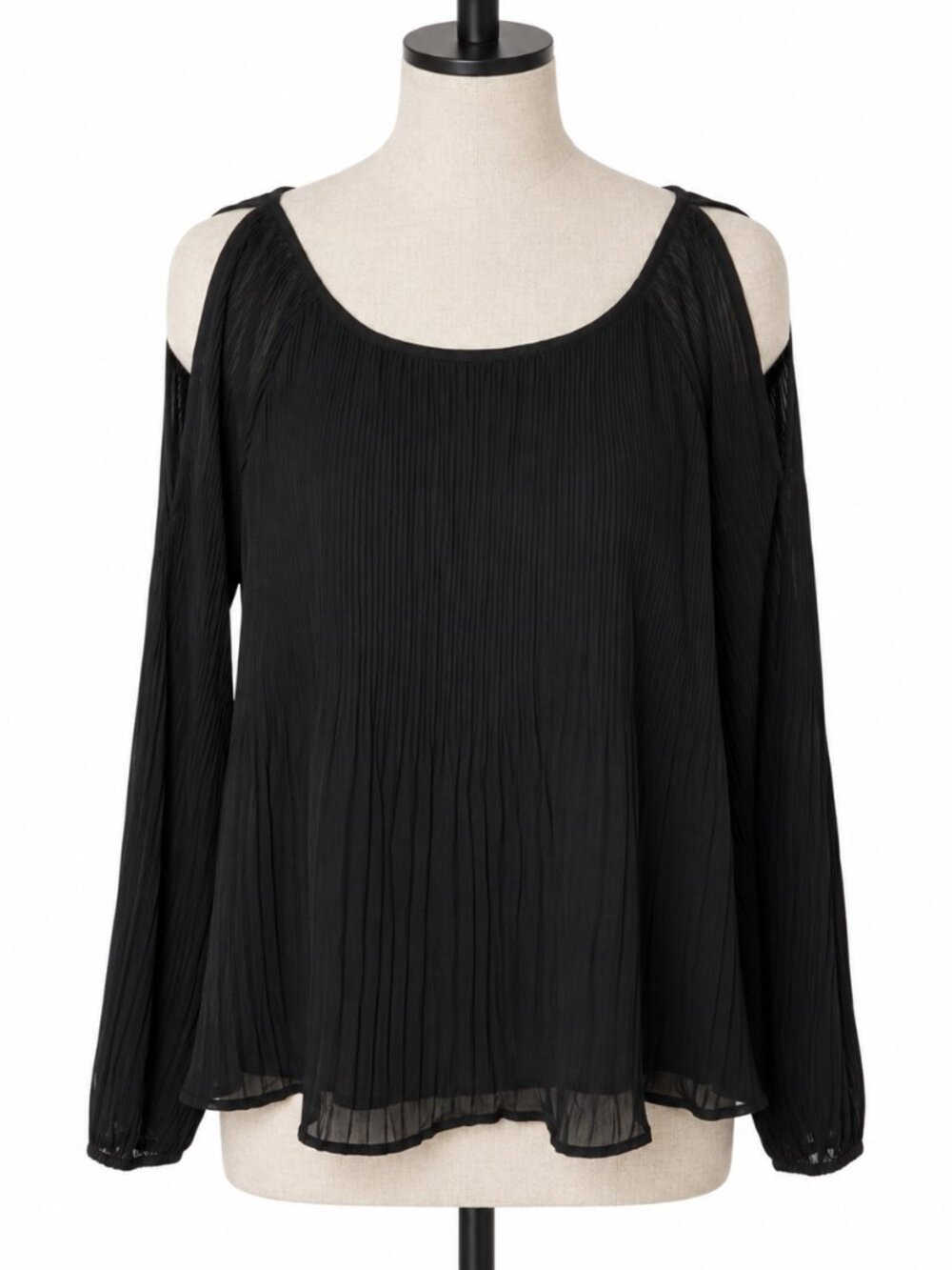 Hollister Black Pleated Women's Blouse Crepe cold shoulder size S
